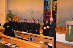 Smolensko dvasins seminarijos nari choras seminarijos koplyioje