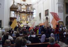 Šlovinimas Trakų Švč. Mergelės Marijos Apsilankymo bažnyčioje
